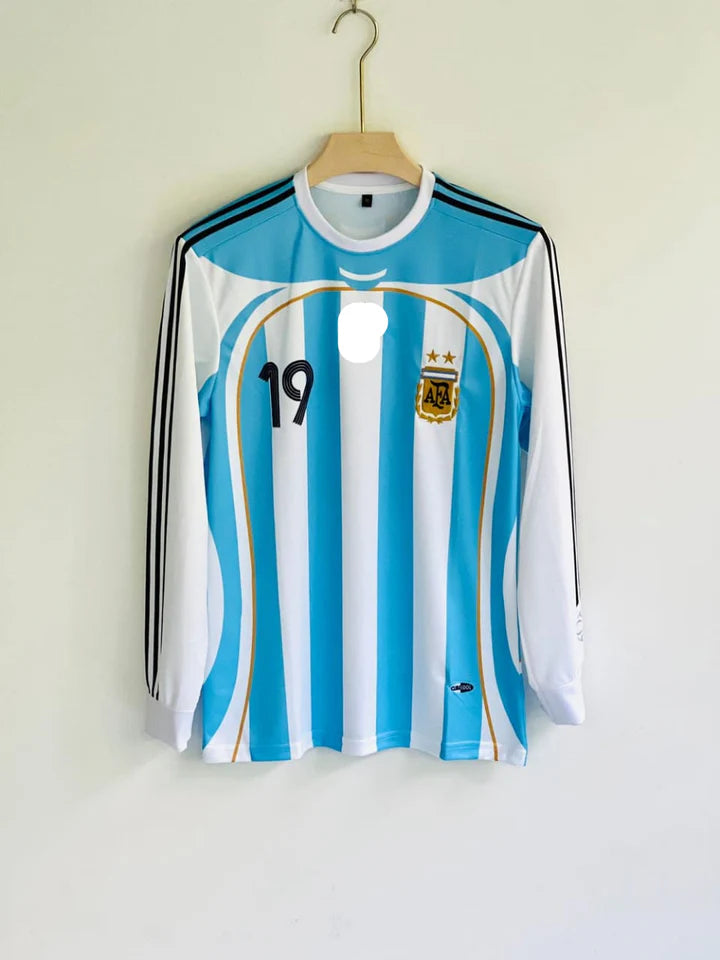 Argentina 2006-07 Messi full sleeves retroRetro Full sleeves