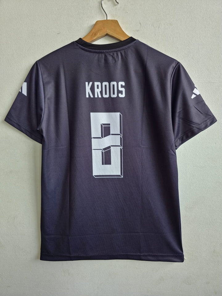 Germany Tony Kroos half sleeves retro