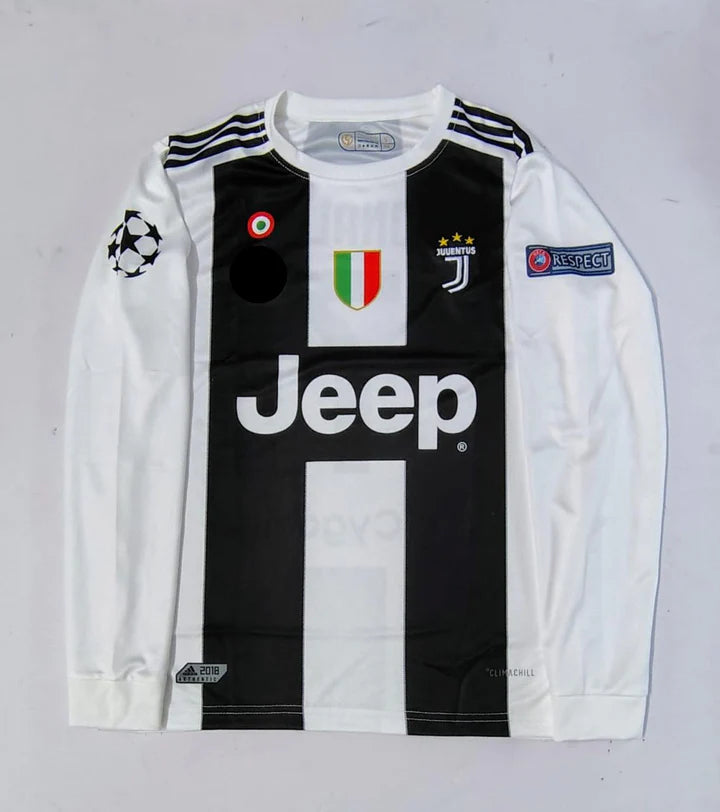 Juventus Ronaldo full sleeves retro