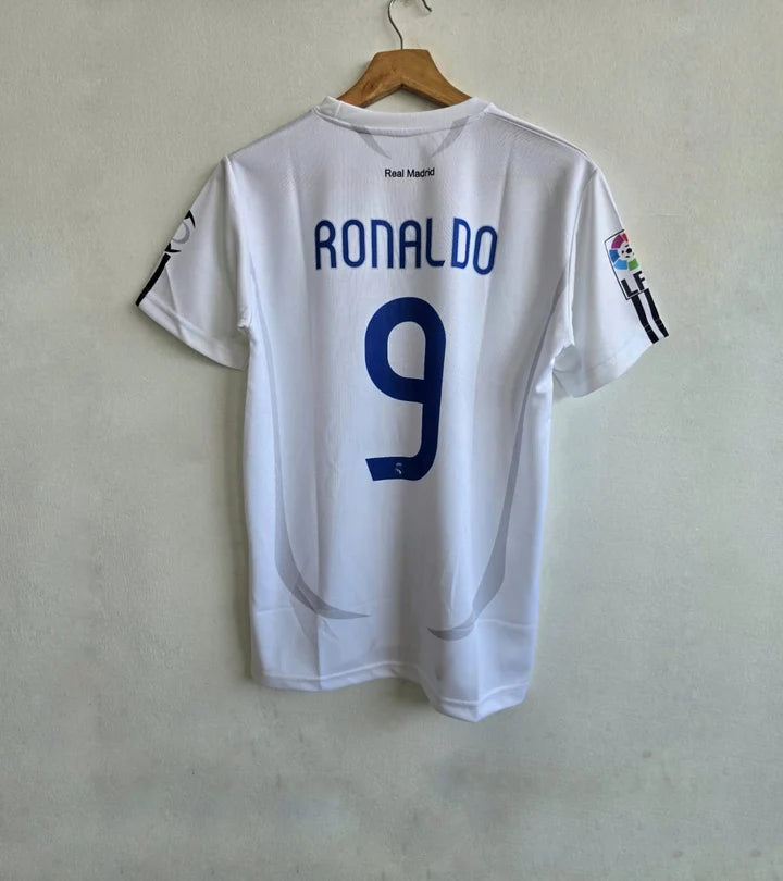 Real Madrid 2006-07 Ronaldo(R9) half sleeves retro