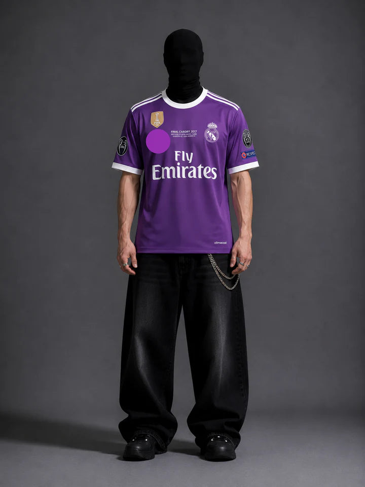 Real madrid 2017-18 Away Ronaldo half sleeves retro